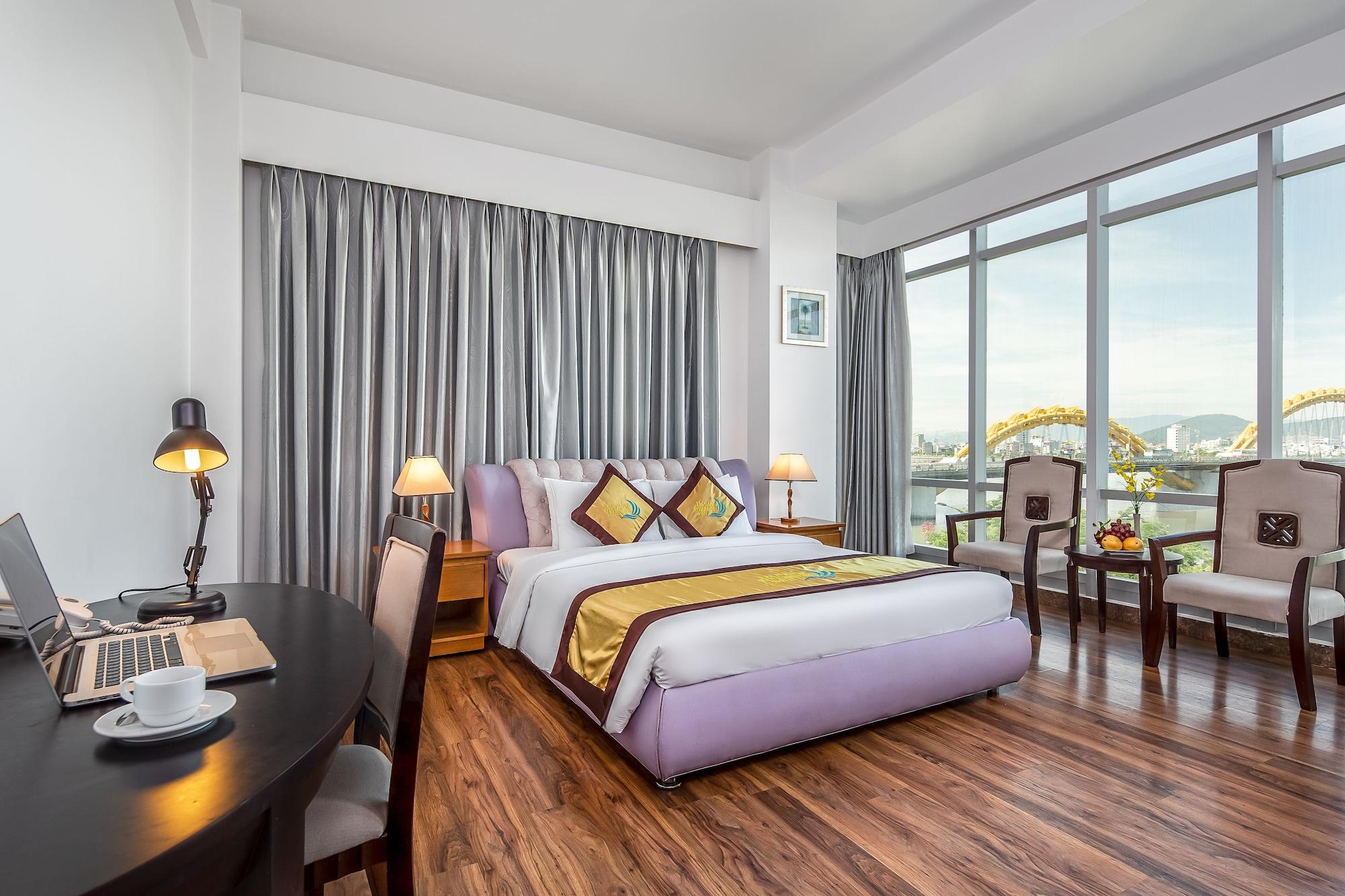 Da Nang Riverside Hotel Exteriör bild