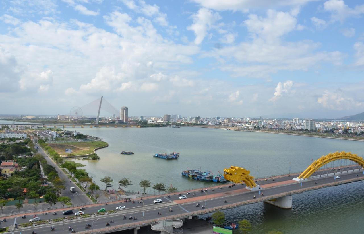 Da Nang Riverside Hotel Exteriör bild